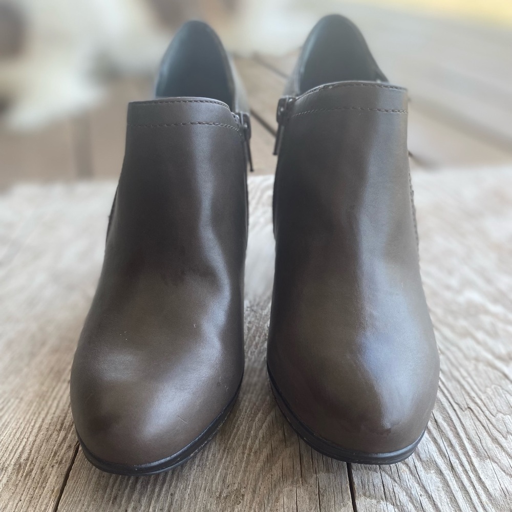 Rialto Taupe Bootie